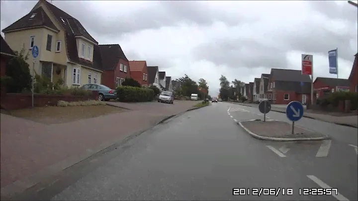 Автомобильный видеорегистратор Carcam H312 Full HD